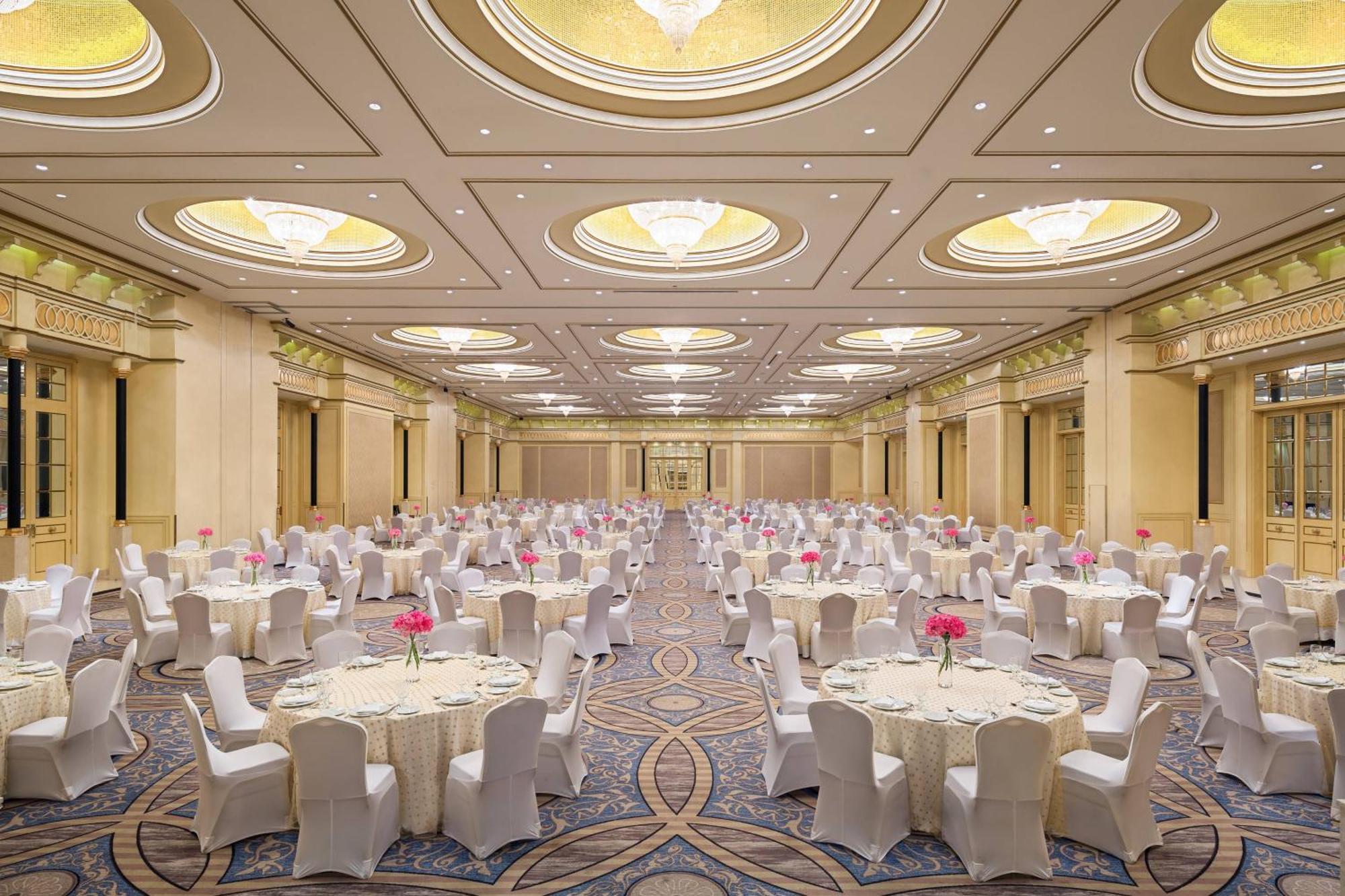 쉐라톤 담맘 호텔 앤 컨벤션 센터 외부 사진 The Grand Ballroom
